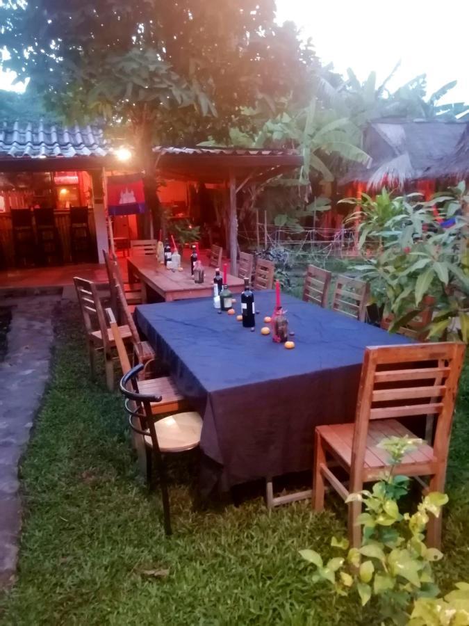 Tortuga Guesthouse Kampot Exteriör bild