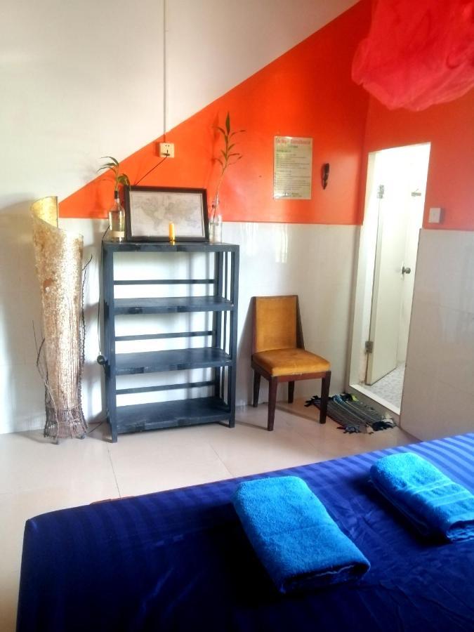 Tortuga Guesthouse Kampot Exteriör bild